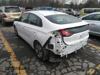 2019 Hyundai Ioniq Blue with VIN KMHC65LC7KU175237, listed as a IAAI auction lot 35784984 with 138,348 mi miles and . Bid and sale history available at DreamBid. Image 3.