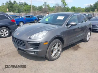 2015 Porsche Macan S with VIN WP1AB2A52FLB41503, listed as a IAAI auction lot 42378194 with 112,507 mi miles and . Bid and sale history available at DreamBid. Image 17.