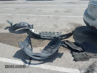 2013 Ford Escape SE с VIN 1FMCU0G9XDUA24225, выставлен на аукционе IAAI как лот 42121530 с пробегом 107 723 миль миль и . История ставок и продаж доступна на DreamBid. Изображение 12.