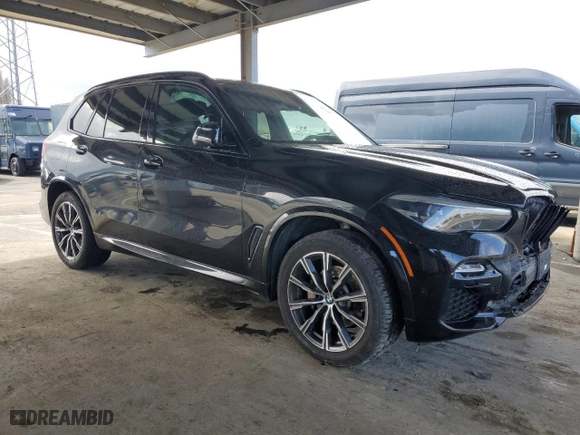 2021 BMW X5 xDrive40i with VIN 5UXCR6C02M9D80334, listed as a Copart auction lot 49336725 with 0 mi miles and Salvage Title. Bid and sale history available at carsss.com. Image 4.