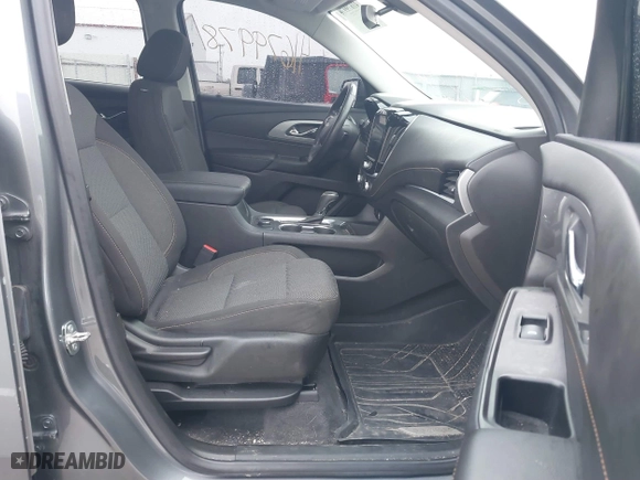 2020 Chevrolet Traverse LT Cloth with VIN 1GNEVGKW0LJ135468, listed as a IAAI auction lot 41679978 with 95,167 mi miles. Bid and sale history available at carsss.com. Image 5.