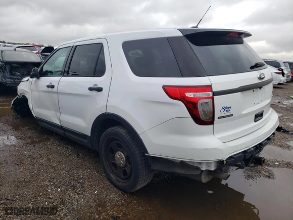 2015 Ford Utility Police Interceptor with VIN 1FM5K8AR0FGB13499, listed as a Copart auction lot 72361664 with 0 mi miles and Salvage Title. Bid and sale history available at carsss.com. Image 2.