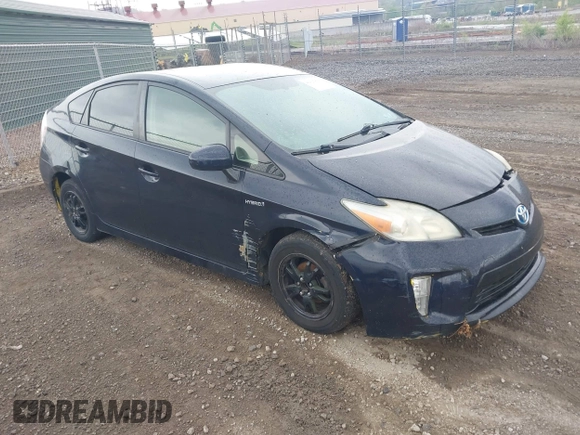 2013 Toyota Prius One with VIN JTDKN3DU5D1633618, listed as a IAAI auction lot 42125827 with 300,000 mi miles. Bid and sale history available at carsss.com. Image 1.