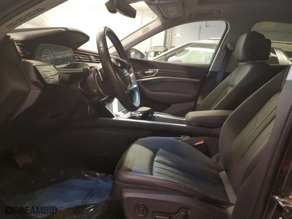 2020 Audi e-tron Sportback Premium Plus with VIN WA12ABGE1LB036124, listed as a Copart auction lot 49751064 with 46,880 mi miles. Bid and sale history available at carsss.com. Image 7.