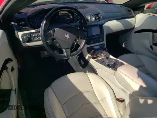 2014 Maserati GranTurismo Sport с VIN ZAM45VMAXE0106980, выставлен на аукционе Copart как лот 54360945 с пробегом 83 010 миль миль и Списание • Salvage title. История ставок и продаж доступна на DreamBid. Изображение 8.