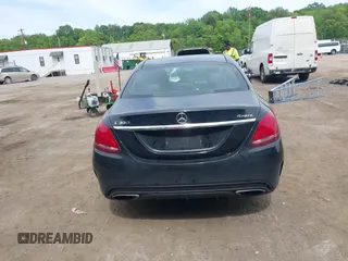 2017 Mercedes-Benz C 300 с VIN 55SWF4KB4HU194641, выставлен на аукционе IAAI как лот 42235717 с пробегом 106 238 миль миль и . История ставок и продаж доступна на DreamBid. Изображение 16.