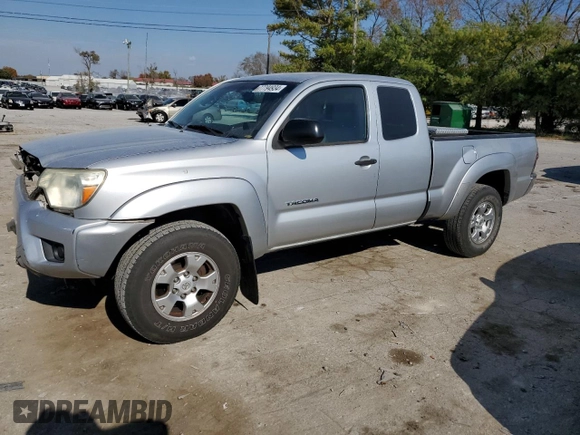 2013 Toyota Tacoma z VIN 5TFUX4EN3DX018529, wystawiony jako Copart lot #77794934 z przebiegiem 186 050 mil mil oraz Szkoda całkowita • Salvage title. Historia ofert i sprzedaży dostępna na DreamBid. Obrazek 1.