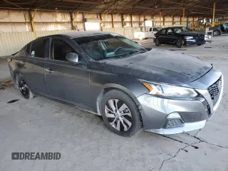 2020 Nissan Altima S with VIN 1N4BL4BV4LC212733, listed as a Copart auction lot 84210544 with 158,303 mi miles and Salvage Title. Bid and sale history available at carsss.com. Image 4.