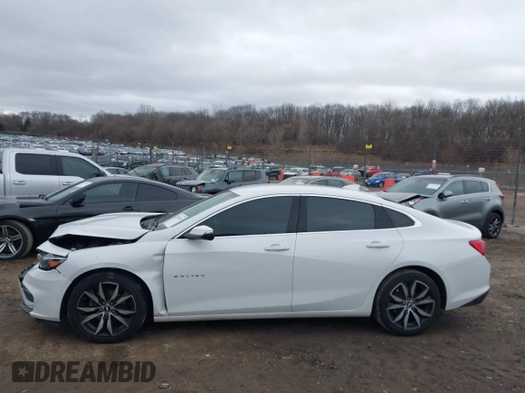 2018 Chevrolet Malibu LT z VIN 1G1ZD5ST4JF284966, wystawiony jako IAAI lot #41503355 z przebiegiem 99 181 mil mil oraz . Historia ofert i sprzedaży dostępna na DreamBid. Obrazek 14.