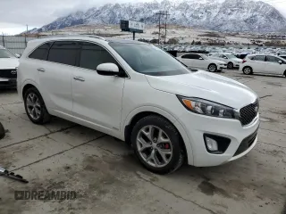 2018 Kia Sorento SX with VIN 5XYPKDA50JG367079, listed as a Copart auction lot 48222075 with 111,773 mi miles and Salvage Title. Bid and sale history available at carsss.com. Image 4.