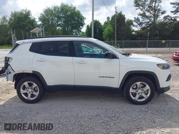 2024 Jeep Compass Latitude with VIN 3C4NJDBN9RT604049, listed as a IAAI auction lot 42153134 with 36,455 mi miles and . Bid and sale history available at carsss.com. Image 13.