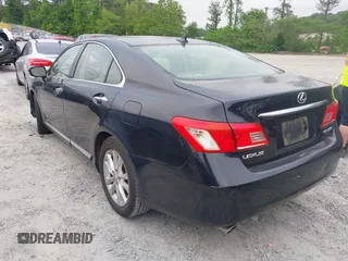 2010 Lexus ES 330 z VIN JTHBK1EG8A2395810, wystawiony jako IAAI lot #42134016 z przebiegiem 186 635 mil mil oraz . Historia ofert i sprzedaży dostępna na DreamBid. Obrazek 14.