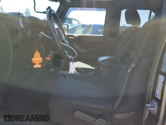 2018 Jeep Wrangler JK Unlimited Sport S with VIN 1C4HJWDG7JL929337, listed as a Copart auction lot 69376174 with 101,313 mi miles and Salvage Title. Bid and sale history available at carsss.com. Image 7.