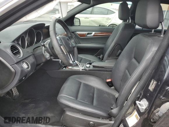 2012 Mercedes-Benz C 350 Sport with VIN WDDGF5HB2CR213828, listed as a Copart auction lot 76286344 with 32,985 mi miles and Salvage Title. Bid and sale history available at DreamBid. Image 7.