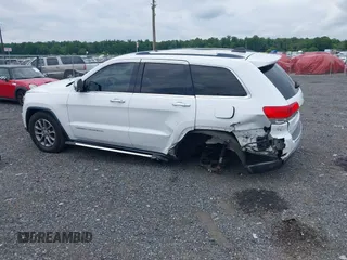 2015 Jeep Grand Cherokee Limited с VIN 1C4RJFBG4FC792033, выставлен на аукционе IAAI как лот 39990580 с пробегом 115 799 миль миль и . История ставок и продаж доступна на DreamBid. Изображение 14.