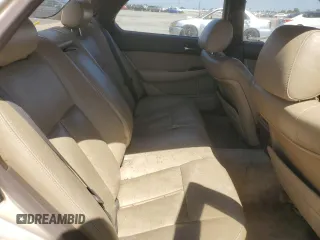 1994 Lexus LS z VIN JT8UF11E4R0204327, wystawiony jako Copart lot #60861715 z przebiegiem 273 322 mil mil oraz Szkoda całkowita • Salvage title. Historia ofert i sprzedaży dostępna na DreamBid. Obrazek 10.