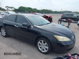 2008 Lexus ES 350 with VIN JTHBJ46G282195700, listed as a IAAI auction lot 41851493 with 198,168 mi miles. Bid and sale history available at carsss.com. Image 1.