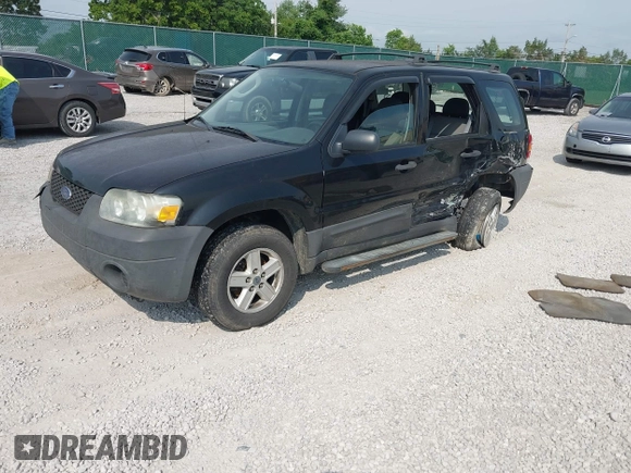 2007 Ford Escape XLS with VIN 1FMYU02ZX7KB90581, listed as a IAAI auction lot 42430544 with 164,595 mi miles and . Bid and sale history available at DreamBid. Image 17.