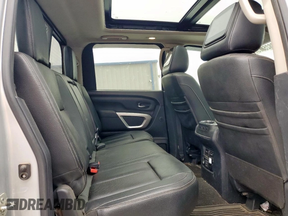 2020 Nissan Titan SL с VIN 1N6AA1ED5LN501764, выставлен на аукционе Copart как лот 53825815 с пробегом 161 163 миль миль и Списание • Salvage title. История ставок и продаж доступна на DreamBid. Изображение 10.