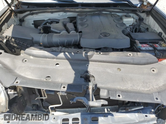2011 Toyota 4Runner Trail z VIN JTEBU5JR6B5068389, wystawiony jako Copart lot #56274274 z przebiegiem 157 782 mil mil oraz Szkoda całkowita • Salvage title. Historia ofert i sprzedaży dostępna na DreamBid. Obrazek 11.