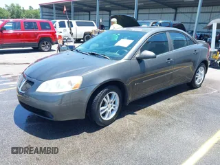 2006 Pontiac G6 with VIN 1G2ZF55B064280280, listed as a IAAI auction lot 42467703 with 200,278 mi miles and . Bid and sale history available at DreamBid. Image 2.