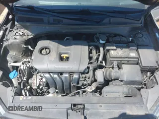 2020 Kia Forte LXS z VIN 3KPF24AD7LE226335, wystawiony jako IAAI lot #42172337 z przebiegiem 101 079 mil mil oraz . Historia ofert i sprzedaży dostępna na DreamBid. Obrazek 10.