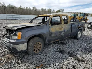2010 GMC Sierra 1500 SLE z VIN 1GTSKVE32AZ235189, wystawiony jako Copart lot #49299665 z przebiegiem Nie podano mil oraz Szkoda całkowita • Salvage title. Historia ofert i sprzedaży dostępna na DreamBid. Obrazek 1.