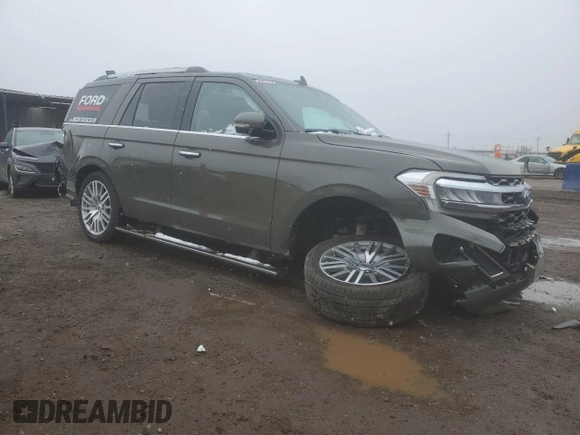 2024 Ford Expedition Limited z VIN 1FMJU2A85REA09135, wystawiony jako Copart lot #52790235 z przebiegiem 12 610 mil mil oraz Nie do naprawy • Non repairable. Historia ofert i sprzedaży dostępna na DreamBid. Obrazek 4.