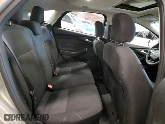 2015 Ford Focus SE with VIN 1FADP3K21FL301774, listed as a Copart auction lot 52552735 with 115,401 mi miles and Clean Title. Bid and sale history available at carsss.com. Image 10.