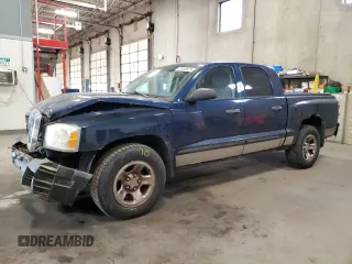 2006 Dodge Dakota SLT with VIN 1D7HE48J36S501511, listed as a Copart auction lot 42453625 with 130,068 mi miles and Salvage Title. Bid and sale history available at DreamBid. Image 1.