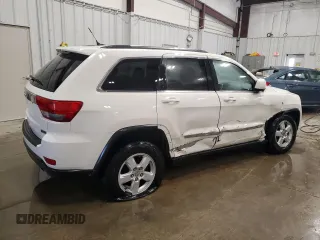 2011 Jeep Grand Cherokee Laredo with VIN 1J4RR4GG0BC562015, listed as a Copart auction lot 52925965 with 125,523 mi miles and Non Repairable. Bid and sale history available at carsss.com. Image 3.