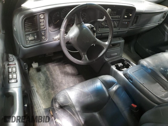2002 Chevrolet Avalanche with VIN 3GNEK13T32G183380, listed as a Copart auction lot 77013414 with 190,568 mi miles and Clean Title. Bid and sale history available at carsss.com. Image 8.