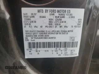 2008 Ford Super Duty F-250 SRW XL with VIN 1FTSX20R18EC43572, listed as a Copart auction lot 85246214 with 209,235 mi miles and Salvage Title. Bid and sale history available at carsss.com. Image 14.
