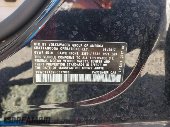 2017 Volkswagen Passat SEL Premium z VIN 1VWCT7A32HC077806, wystawiony jako Copart lot #47272815 z przebiegiem 127 040 mil mil oraz Szkoda całkowita • Salvage title. Historia ofert i sprzedaży dostępna na DreamBid. Obrazek 12.