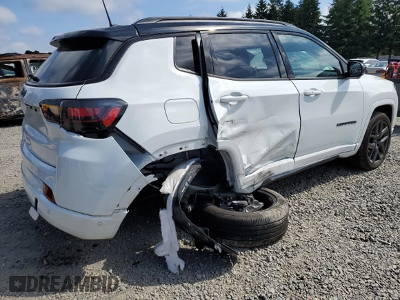 2024 Jeep Compass Limited with VIN 3C4NJDCN2RT135322, listed as a Copart auction lot 59387135 with 3,403 mi miles and Salvage title. Bid and sale history available at DreamBid. Image 3.