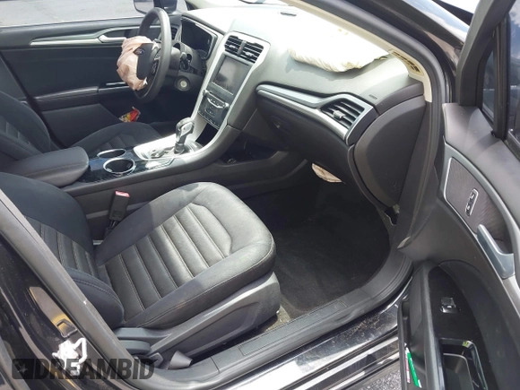 2013 Ford Fusion SE with VIN 3FA6P0H79DR119054, listed as a IAAI auction lot 42498088 with 155,310 mi miles and . Bid and sale history available at DreamBid. Image 5.