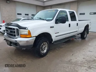 2000 Ford F-350 XL z VIN 1FTSW31FXYEE19158, wystawiony jako IAAI lot #41882378 z przebiegiem 287 101 mil mil oraz . Historia ofert i sprzedaży dostępna na DreamBid. Obrazek 2.