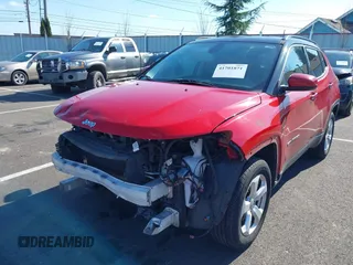 2018 Jeep Compass Latitude with VIN 3C4NJDBB5JT127730, listed as a IAAI auction lot 41701871 with 136,544 mi miles. Bid and sale history available at carsss.com. Image 6.