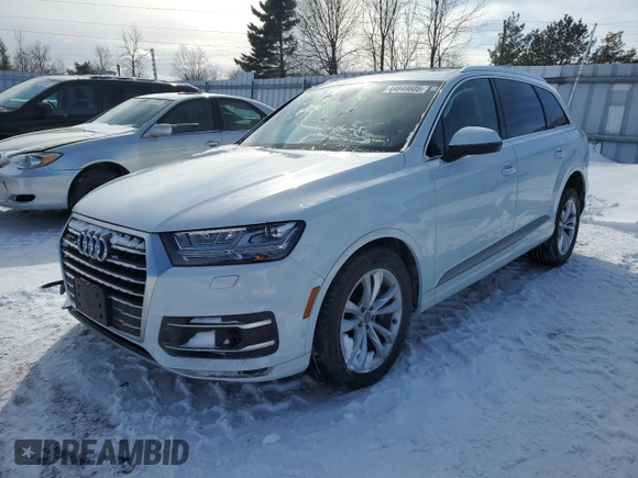 2019 Audi Q7 Premium Plus with VIN WA1LAAF7XKD013347, listed as a Copart auction lot 44849605 with 70,173 mi miles and Clean title. Bid and sale history available at DreamBid. Image 1.