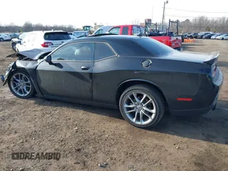 2022 Dodge Challenger GT z VIN 2C3CDZKG6NH175795, wystawiony jako IAAI lot #41652209 z przebiegiem 33 025 mil mil oraz . Historia ofert i sprzedaży dostępna na DreamBid. Obrazek 3.