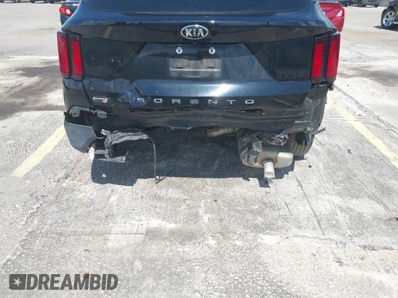 2021 Kia Sorento LX with VIN 5XYRG4LCXMG022068, listed as a IAAI auction lot 42674184 with 112,163 mi miles and . Bid and sale history available at DreamBid. Image 17.