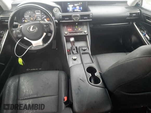 2020 Lexus IS 300 with VIN JTHAA1D20L5105050, listed as a Copart auction lot 71767344 with 31,186 mi miles and Salvage title. Bid and sale history available at DreamBid. Image 8.