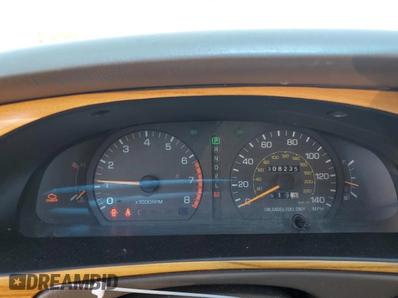 1996 Toyota Camry LE z VIN JT2BF12K5T0172341, wystawiony jako Copart lot #53384845 z przebiegiem 308 235 mil mil oraz Szkoda całkowita • Salvage title. Historia ofert i sprzedaży dostępna na DreamBid. Obrazek 9.