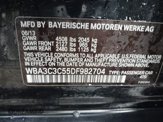 2013 BMW 3 Series 320i xDrive с VIN WBA3C3C55DF982704, выставлен на аукционе IAAI как лот 42129268 с пробегом 112 318 миль миль и . История ставок и продаж доступна на DreamBid. Изображение 9.