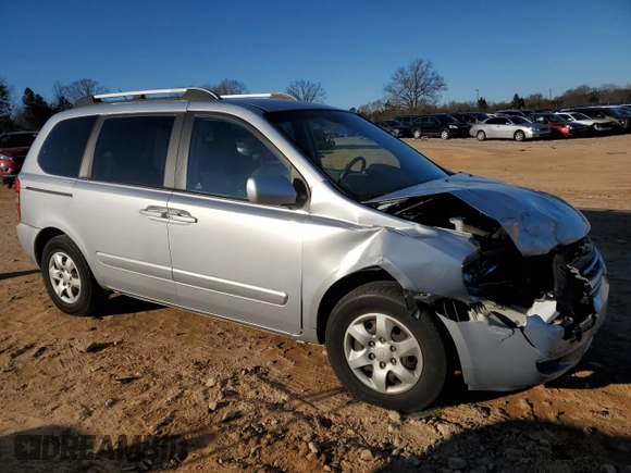 2007 Kia Sedona with VIN KNDMB133676139354, listed as a Copart auction lot 88215955 with 186,600 mi miles and Salvage Title. Bid and sale history available at carsss.com. Image 4.