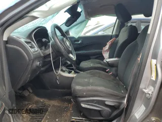 2017 Jeep Compass Sport с VIN 3C4NJDAB7HT656026, выставлен на аукционе Copart как лот 57790745 с пробегом Не указан миль и На запчасти • Non repairable. История ставок и продаж доступна на DreamBid. Изображение 7.