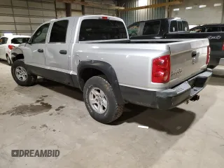 2007 Dodge Dakota SLT with VIN 1D7HW48K97S181294, listed as a Copart auction lot 87062964 with 110,490 mi miles and Salvage Title. Bid and sale history available at carsss.com. Image 2.