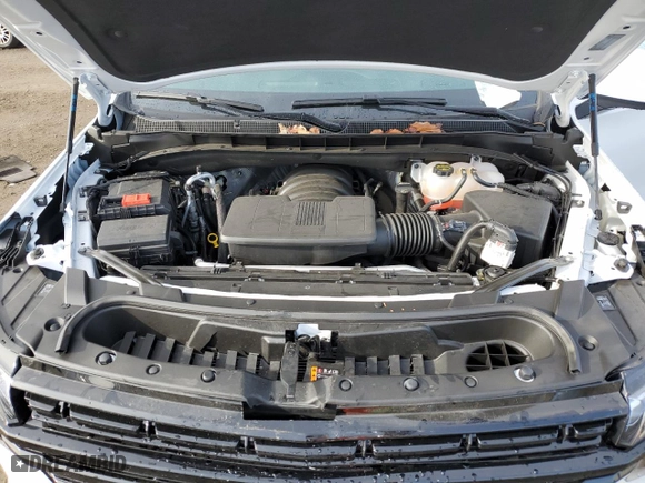 2024 Chevrolet Suburban RST with VIN 1GNSKEKDXRR364538, listed as a Copart auction lot 45136415 with 6,353 mi miles and Salvage Title. Bid and sale history available at carsss.com. Image 14.