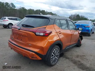 2023 Nissan Kicks SR with VIN 3N1CP5DV4PL541063, listed as a IAAI auction lot 41712600 with 31,237 mi miles. Bid and sale history available at carsss.com. Image 4.