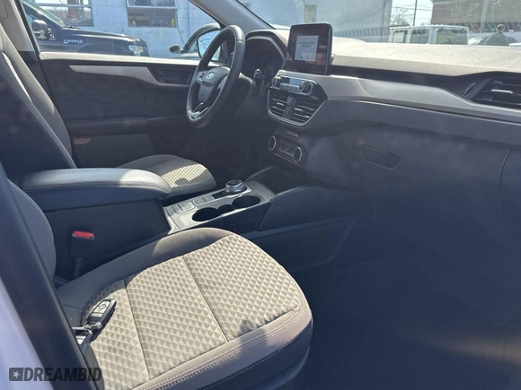 2022 Ford Escape SE with VIN 1FMCU9G67NUA11993, listed as a Copart auction lot 51693575 with 195,505 mi miles and Clean Title. Bid and sale history available at carsss.com. Image 5.